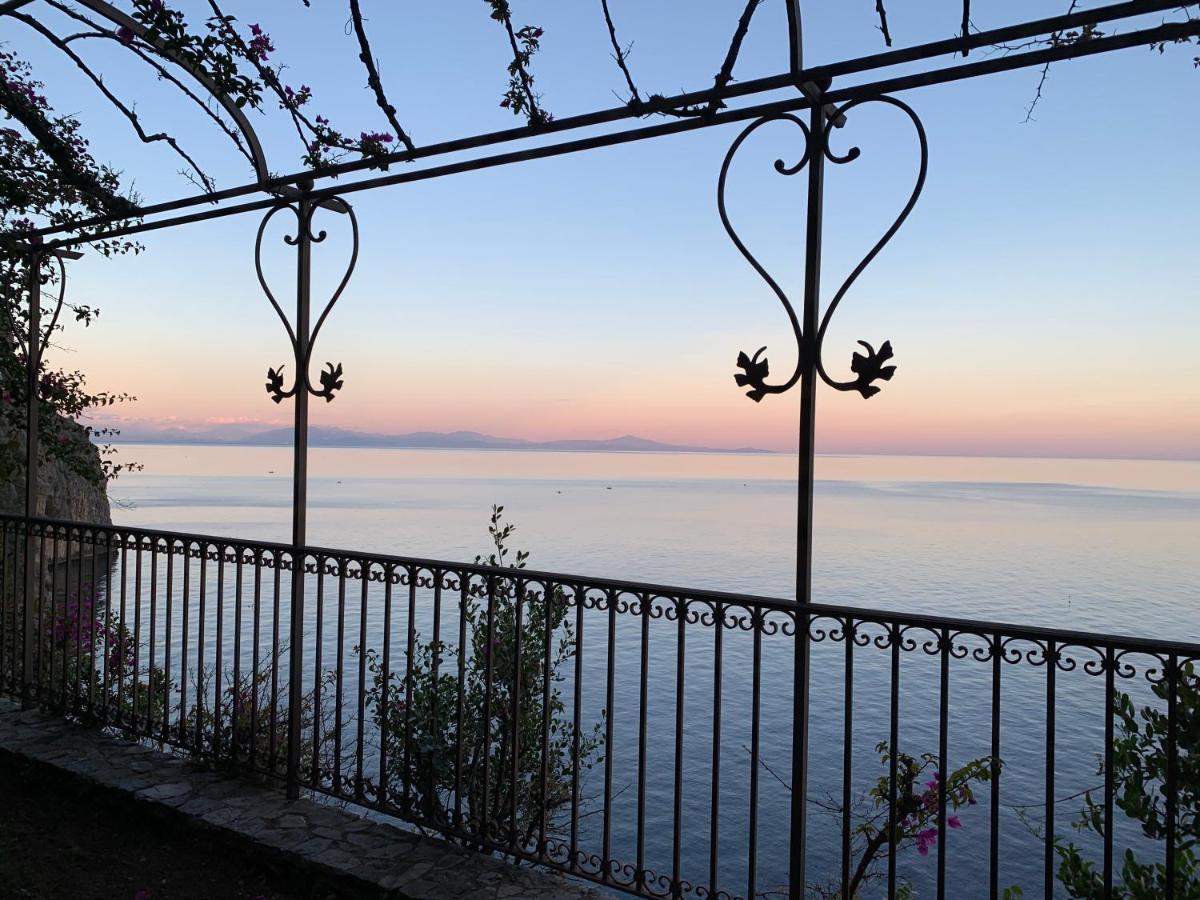 Villa Le Baste Furore Esterno foto
