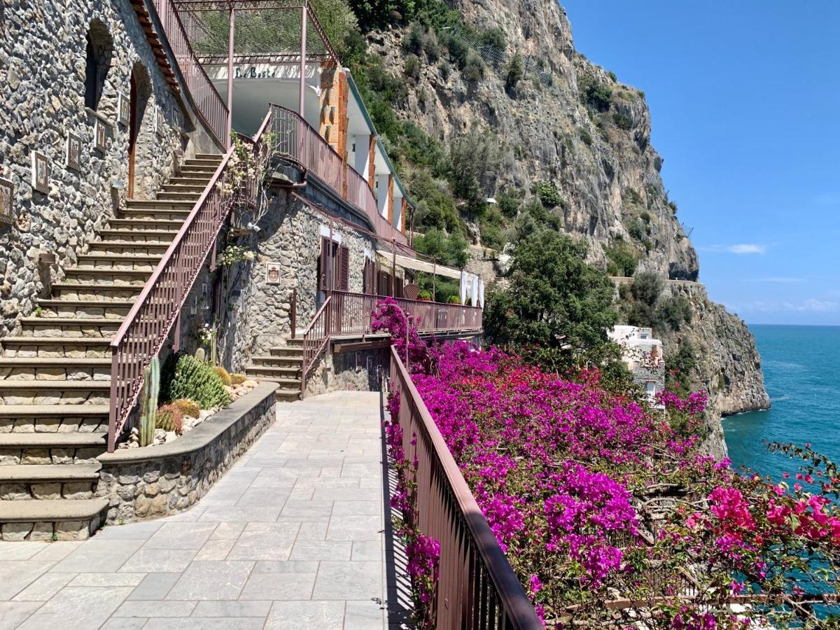 Villa Le Baste Furore Esterno foto